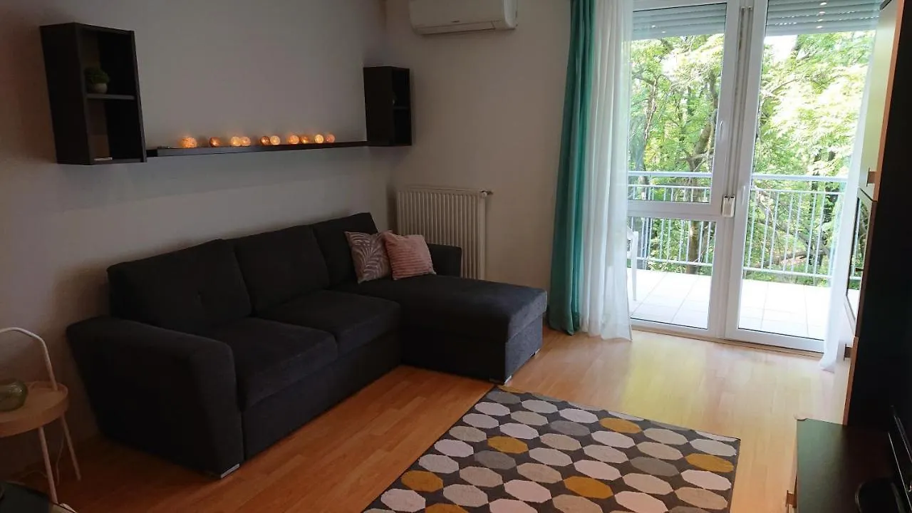 Green Park Apartment - Near The Center Of Buda Budapest