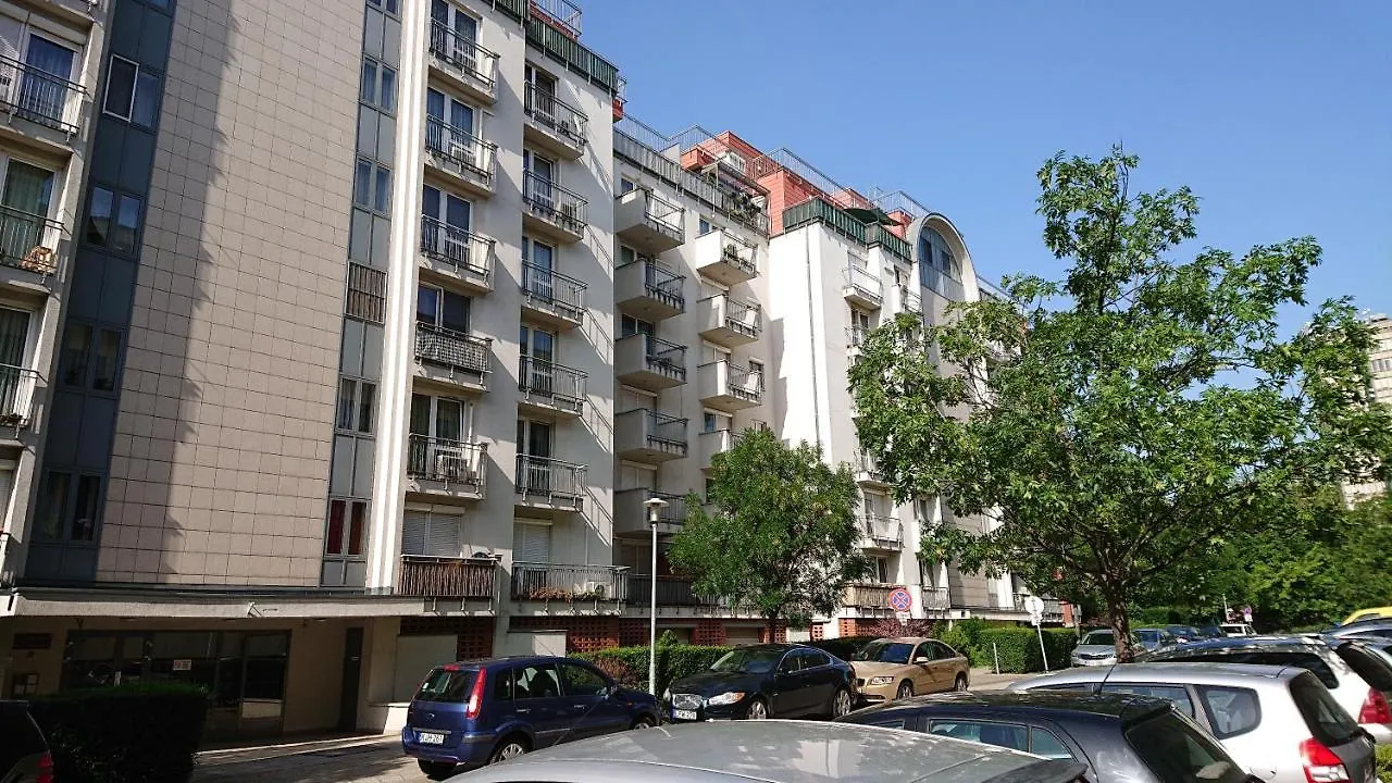 Green Park Apartment - Near The Center Of Buda Budapest