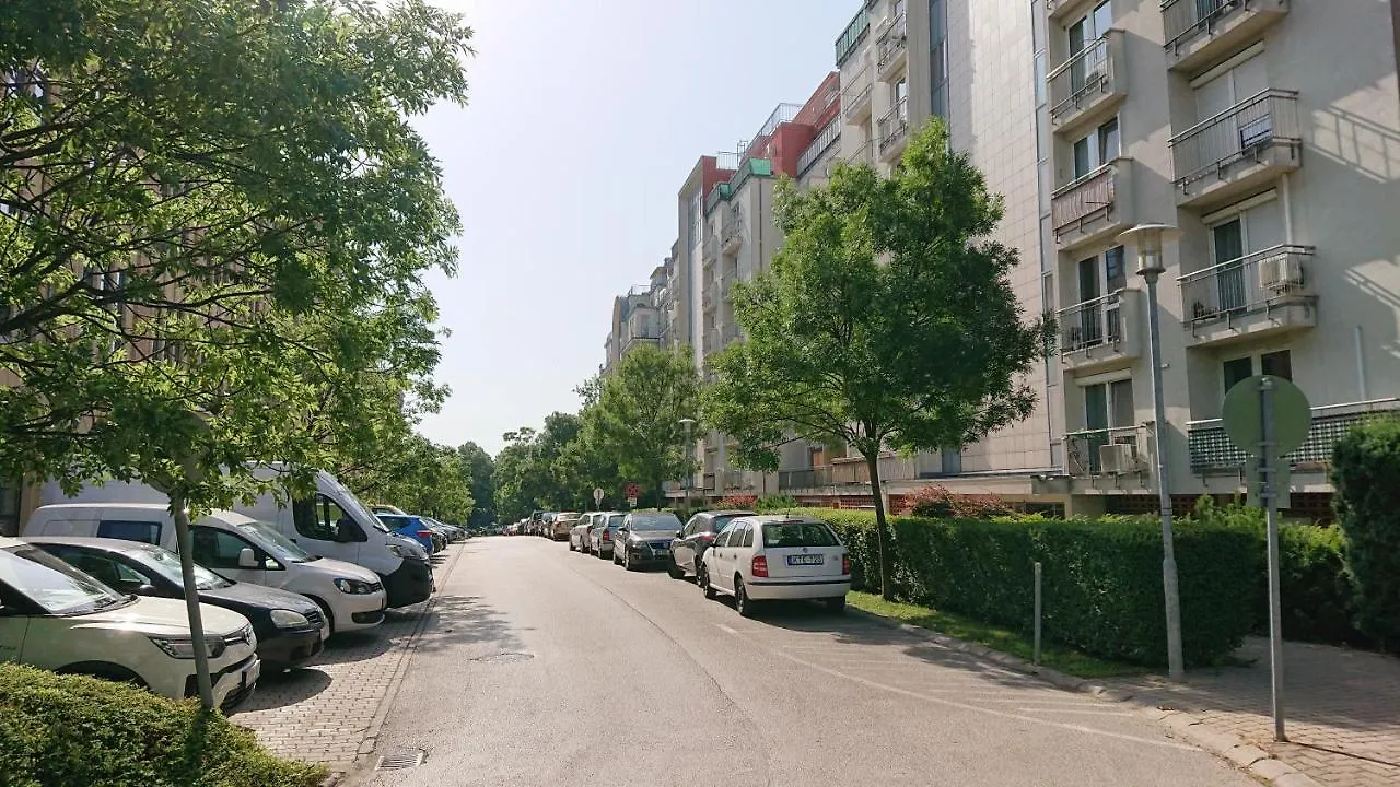 Green Park Apartment - Near The Center Of Buda Budapest 0*,  Hungary
